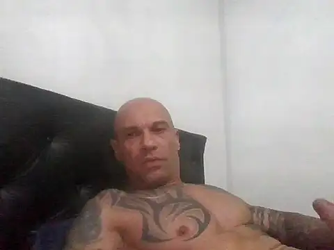 Snapshot of Arc8njoblack chatting on November 23, 2025, 2:43 am Arc8njoblack online show from November 23, 2025, 2:43 am