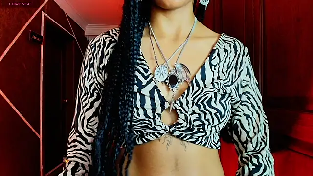 Snapshot of SexyNaf chatting on March 18, 2025, 9:10 pm SexyNaf online show from March 18, 2025, 9:10 pm