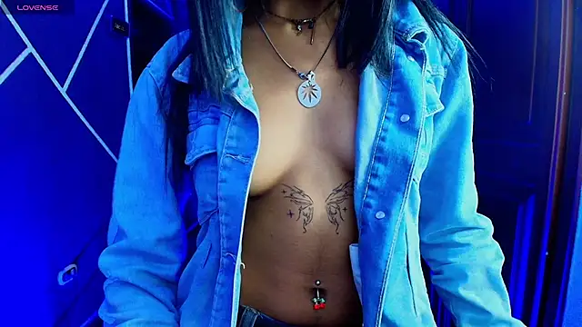 Snapshot of SexyNaf chatting on February 19, 2025, 7:16 pm SexyNaf online show from February 19, 2025, 7:16 pm