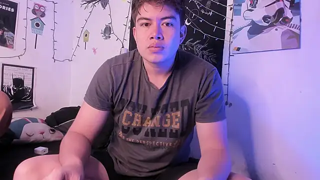 hothoneychile online show from October 3, 2025, 3:13 pm