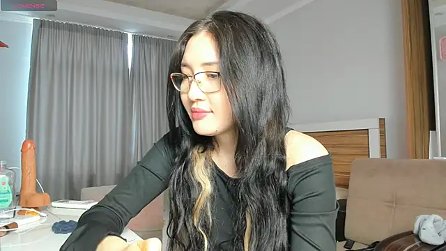 kirigaya asuna online show from January 5, 2025, 4:14 am