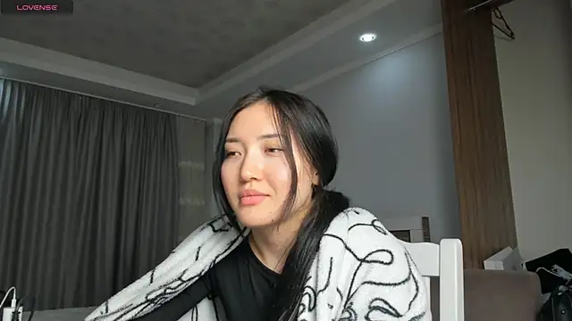 kirigaya asuna online show from December 14, 2024, 3:36 pm