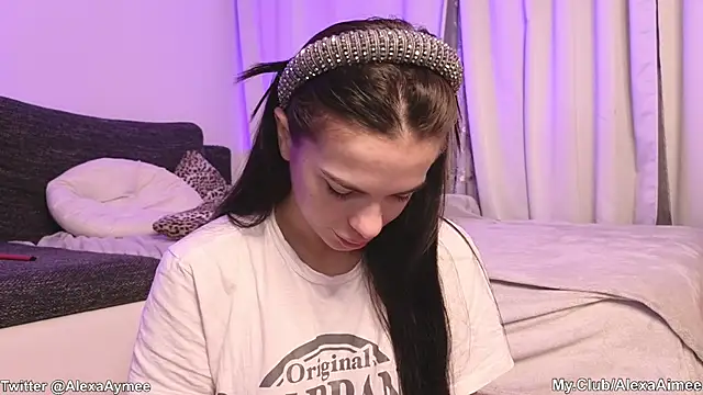 Snapshot of AlexaAimee chatting on March 19, 2025, 4:25 am AlexaAimee online show from March 19, 2025, 4:25 am
