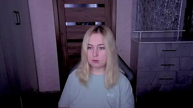 Kristy-Max online show from May 14, 2026, 8:28 pm