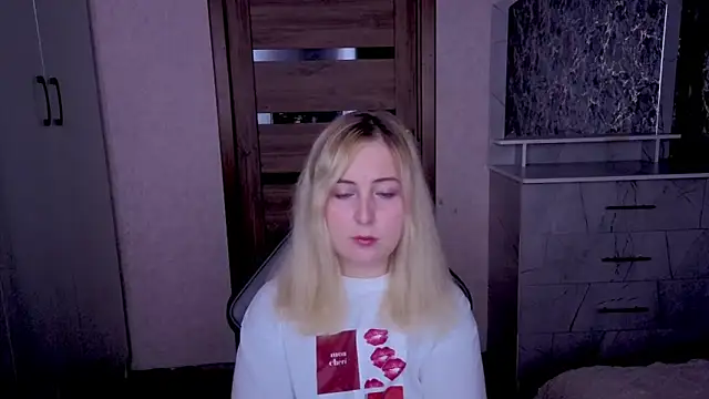 Kristy-Max online show from May 28, 2026, 7:31 pm