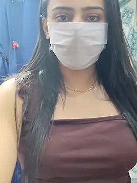 Snapshot of Mylovesana chatting on November 24, 2025, 12:27 pm Mylovesana online show from November 24, 2025, 12:27 pm