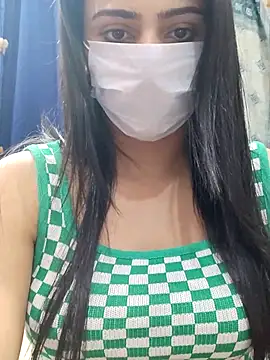 Snapshot of Mylovesana chatting on November 8, 2025, 2:09 pm Mylovesana online show from November 8, 2025, 2:09 pm