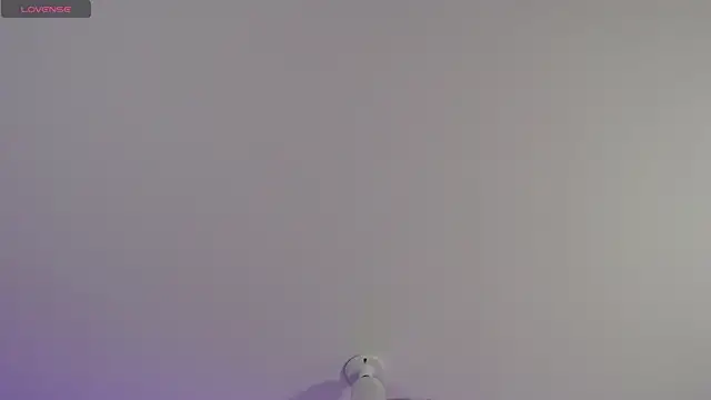 Snapshot of KarolandMichel chatting on February 26, 2025, 1:00 pm KarolandMichel online show from February 26, 2025, 1:00 pm