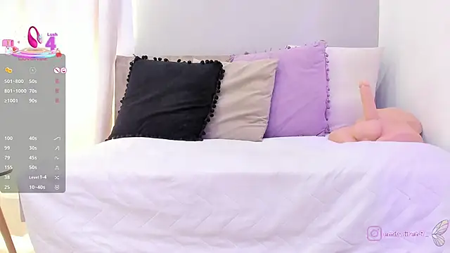  EmilyJireh  online show from February 26, 2026, 7:25 pm