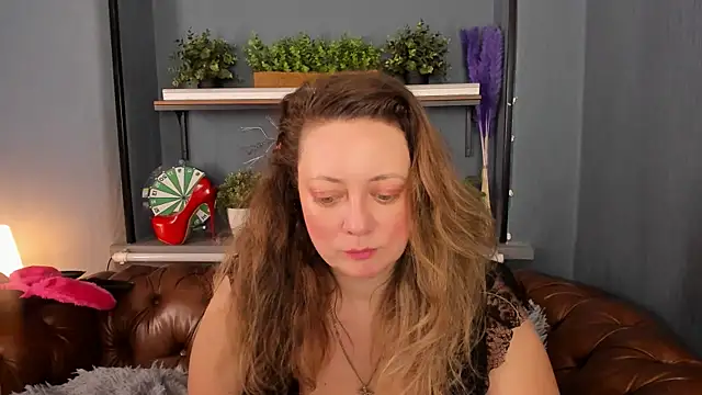 Snapshot of JesiaFoxi chatting on March 14, 2025, 12:18 pm JesiaFoxi online show from March 14, 2025, 12:18 pm