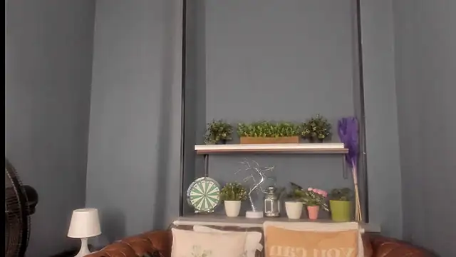 Snapshot of JesiaFoxi chatting on February 24, 2025, 9:30 pm JesiaFoxi online show from February 24, 2025, 9:30 pm