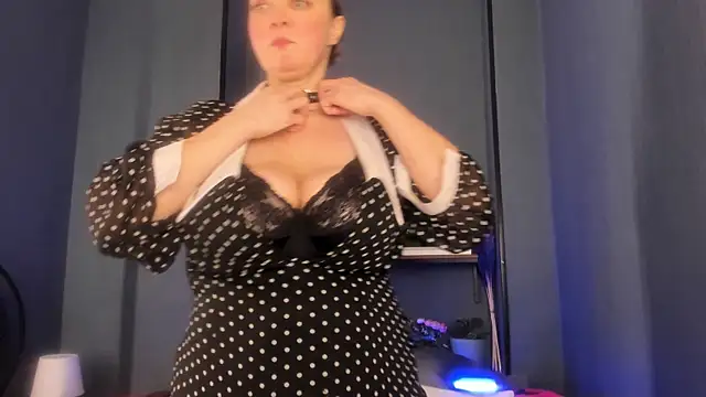 Snapshot of JesiaFoxi chatting on February 22, 2025, 3:36 pm JesiaFoxi online show from February 22, 2025, 3:36 pm