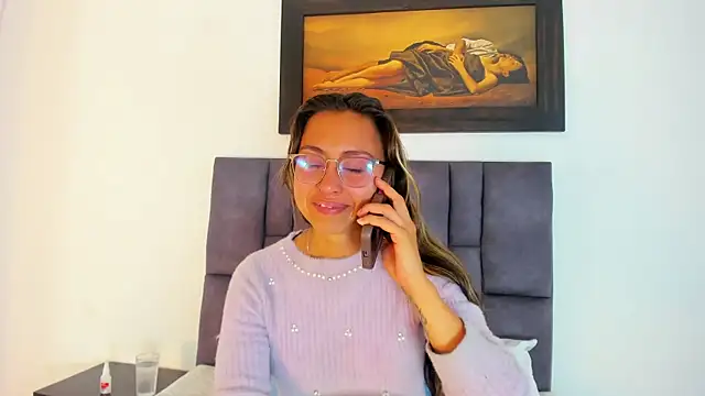 tatiana valencia online show from May 6, 2026, 12:42 pm