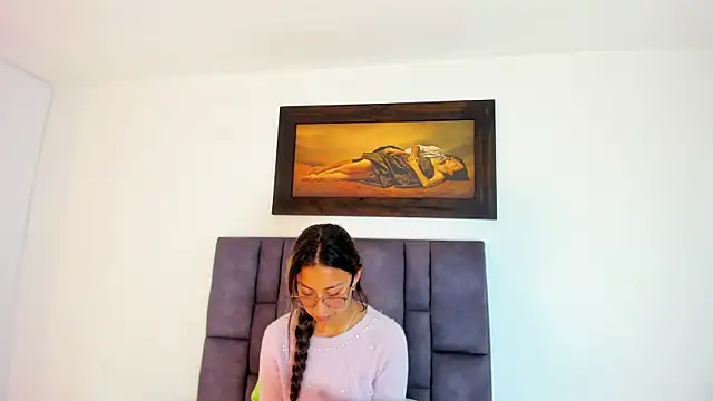 tatiana valencia online show from June 7, 2026, 12:32 pm