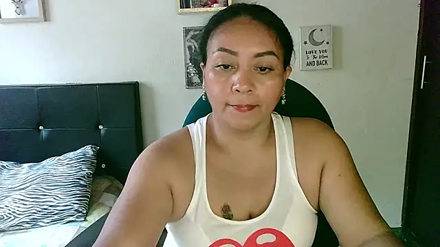 zaray bella online show from May 26, 2026, 9:13 pm