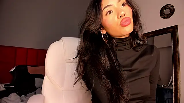 Snapshot of Giovanna_oliveira chatting on March 13, 2026, 5:45 am Giovanna oliveira online show from March 13, 2026, 5:45 am