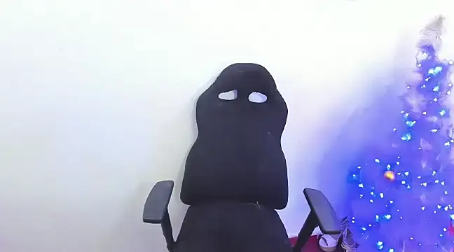 Snapshot of Laxissh chatting on January 10, 2025, 10:04 pm Laxissh online show from January 10, 2025, 10:04 pm