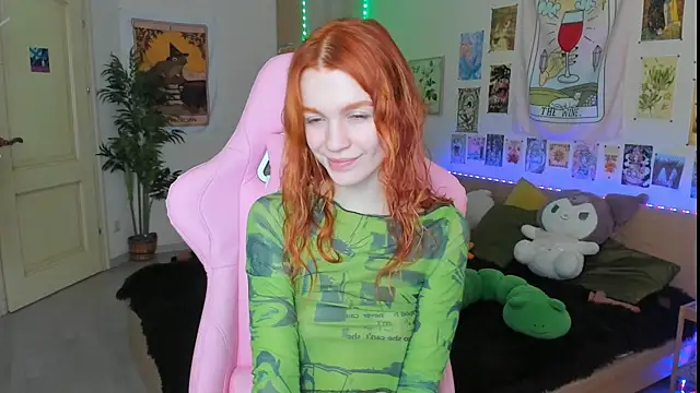 Sunny Elly online show from March 17, 2025, 6:07 am