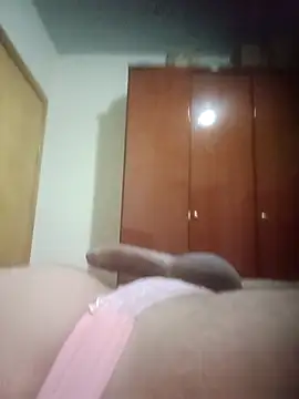 Snapshot of roladuraPr chatting on March 1, 2025, 10:55 am roladuraPr online show from March 1, 2025, 10:55 am