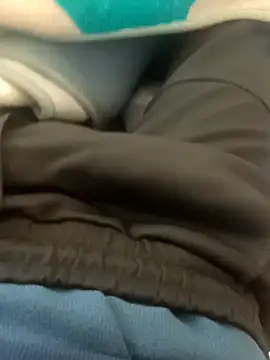 zazaza12ratyuijgg online show from April 15, 2026, 12:42 pm