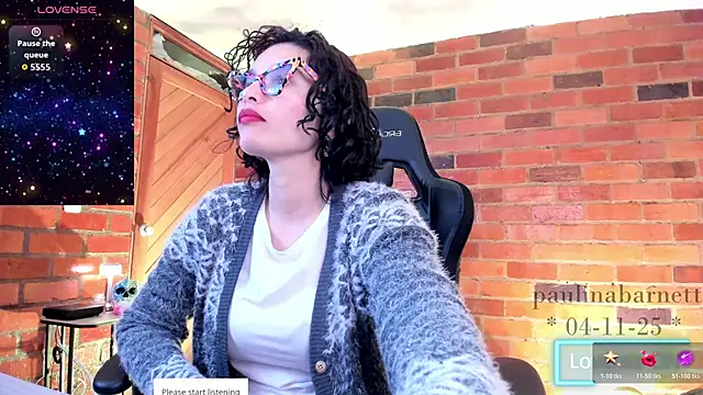 paulinabarnett- online show from November 5, 2025, 2:47 am