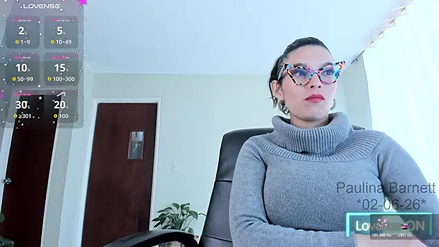 paulinabarnett- online show from June 2, 2026, 5:02 pm