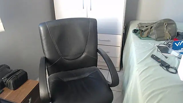 pepepaty online show from November 15, 2025, 4:55 pm