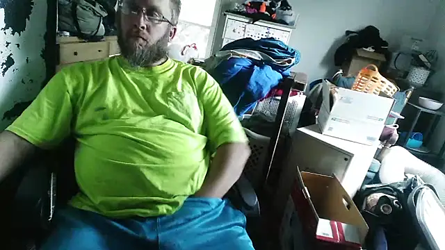 slickwill123 online show from May 17, 2026, 5:02 pm