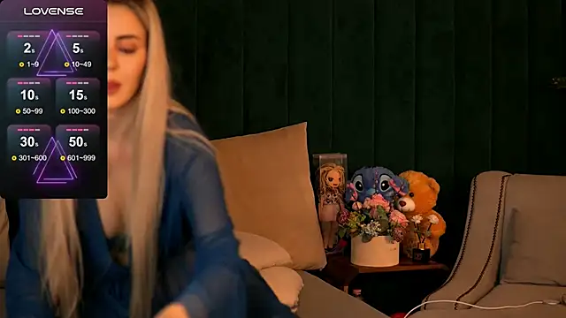 Snapshot of Kylie_Benton chatting on March 11, 2025, 6:30 am Kylie Benton online show from March 11, 2025, 6:30 am