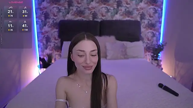 Alice Arwen online show from April 27, 2026, 1:53 pm