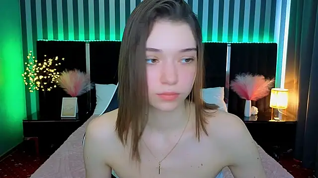 Snapshot of Cherry_Wipe chatting on May 22, 2026, 1:09 pm Cherry Wipe online show from May 22, 2026, 1:09 pm