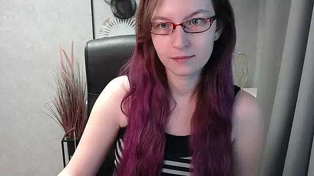 Snapshot of emmaxDelight chatting on January 23, 2025, 6:39 am emmaxDelight online show from January 23, 2025, 6:39 am