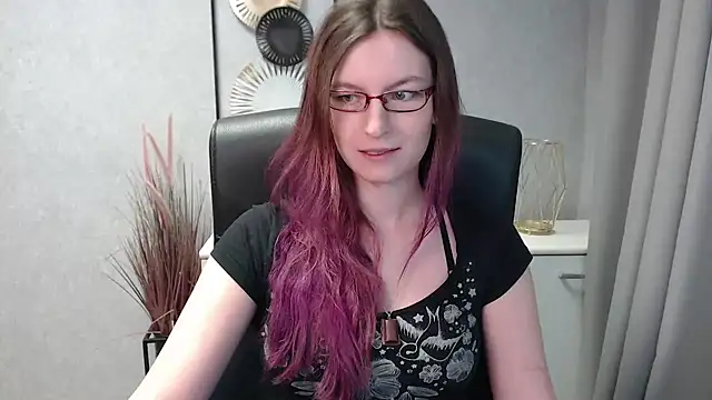 Snapshot of emmaxDelight chatting on January 26, 2025, 7:42 am emmaxDelight online show from January 26, 2025, 7:42 am