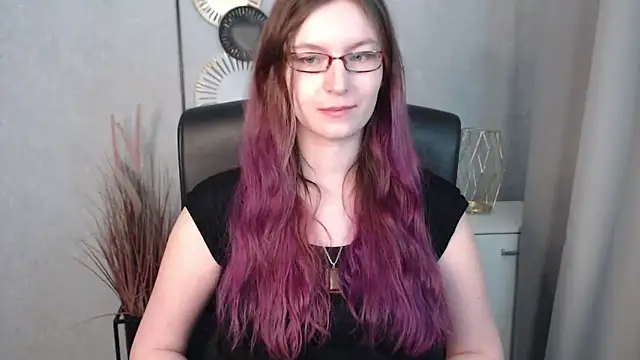 Snapshot of emmaxDelight chatting on January 21, 2025, 11:24 am emmaxDelight online show from January 21, 2025, 11:24 am