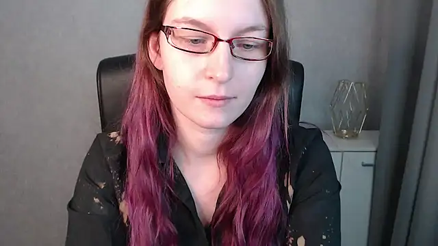 Snapshot of emmaxDelight chatting on January 31, 2025, 10:10 am emmaxDelight online show from January 31, 2025, 10:10 am