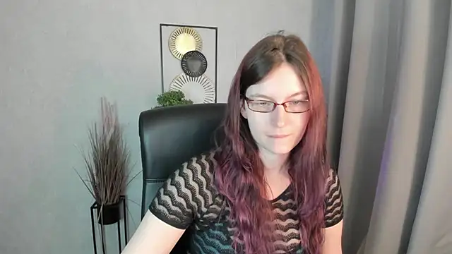 emmaxDelight online show from April 2, 2026, 5:36 am