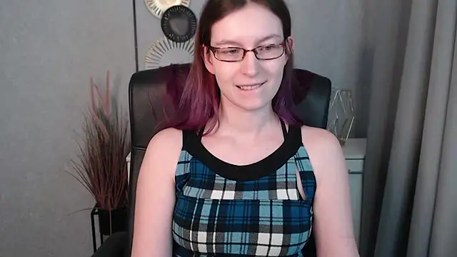Snapshot of emmaxDelight chatting on January 29, 2025, 9:33 am emmaxDelight online show from January 29, 2025, 9:33 am