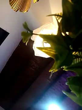 Mia ross16 online show from October 24, 2025, 8:08 pm