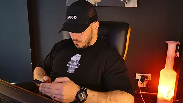 Snapshot of AngeloEric chatting on March 2, 2026, 11:06 am AngeloEric online show from March 2, 2026, 11:06 am