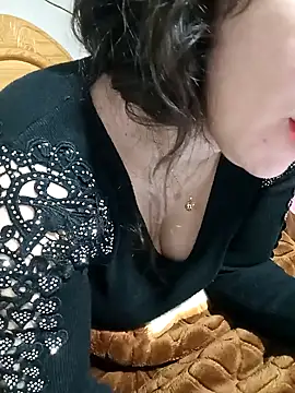 Snapshot of jijijoudia chatting on January 20, 2025, 7:04 pm jijijoudia online show from January 20, 2025, 7:04 pm