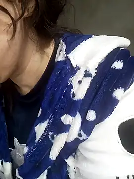 Snapshot of jijijoudia chatting on January 25, 2025, 10:39 pm jijijoudia online show from January 25, 2025, 10:39 pm