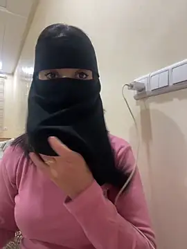 Snapshot of jijijoudia chatting on October 31, 2025, 11:55 pm jijijoudia online show from October 31, 2025, 11:55 pm