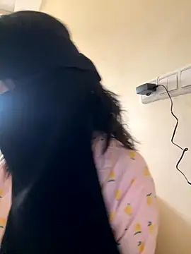 Snapshot of jijijoudia chatting on November 5, 2025, 1:36 pm jijijoudia online show from November 5, 2025, 1:36 pm