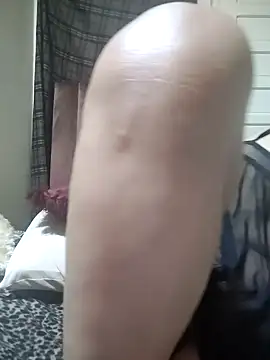 maria4465 online show from November 20, 2025, 5:46 pm