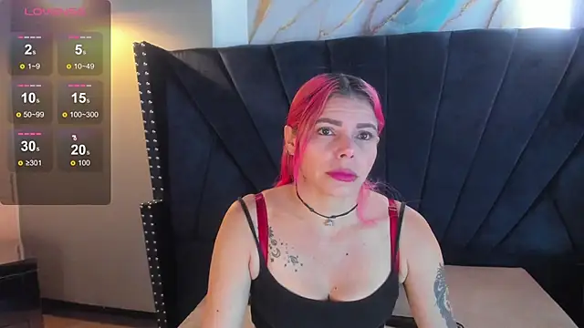 Snapshot of NIKI_SANTANA chatting on October 7, 2025, 3:40 am NIKI SANTANA online show from October 7, 2025, 3:40 am