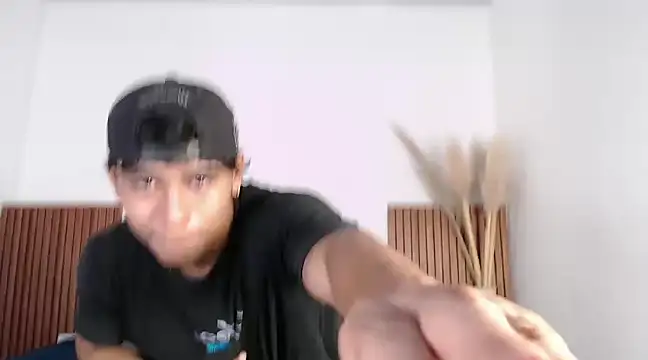 Snapshot of zander_2120 chatting on January 22, 2025, 1:00 pm zander 2120 online show from January 22, 2025, 1:00 pm