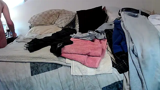 Hand69someguy online show from May 31, 2026, 2:28 am