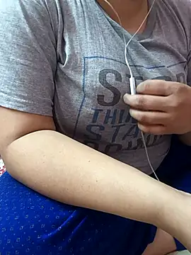 Diva Kiara online show from February 1, 2025, 4:46 am