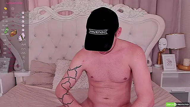 Snapshot of ArthurWhitee chatting on September 16, 2025, 8:15 am ArthurWhitee online show from September 16, 2025, 8:15 am