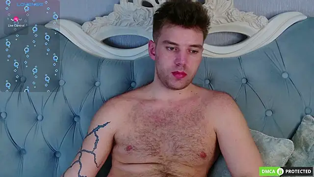 ArthurWhitee online show from March 27, 2026, 8:37 am